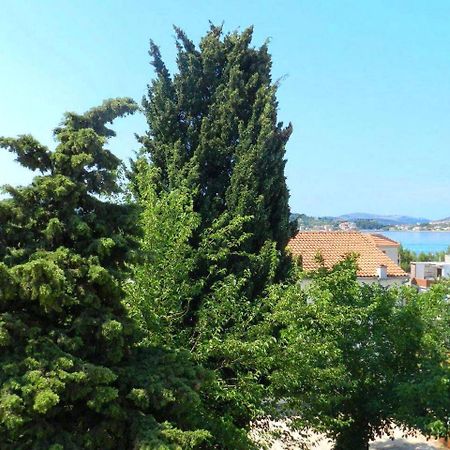 Apartments Toni Водице Екстериор снимка